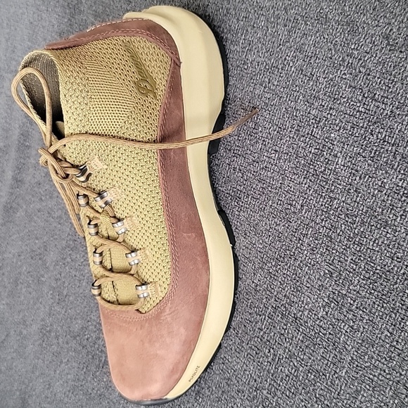 Men's Danner Caprine Olive/Pinecone Shoe - Picture 2 of 9